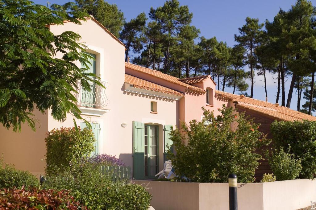 סן ז'אן דה מון Madame Vacances Le Domaine De Vertmarines מראה חיצוני תמונה